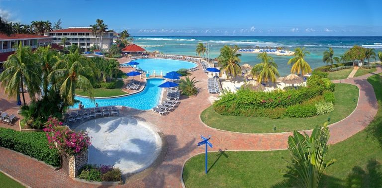 Holiday Inn Resort na Jamaica oferece promoção especial BRASIL