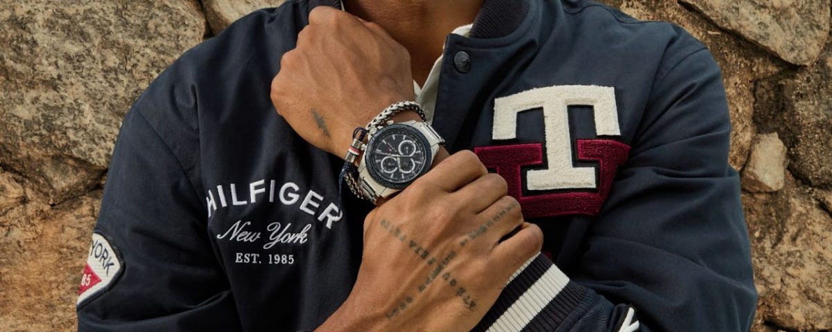 Tommy Hilfiger - uma marca de sucesso no mundo da moda - Etiqueta